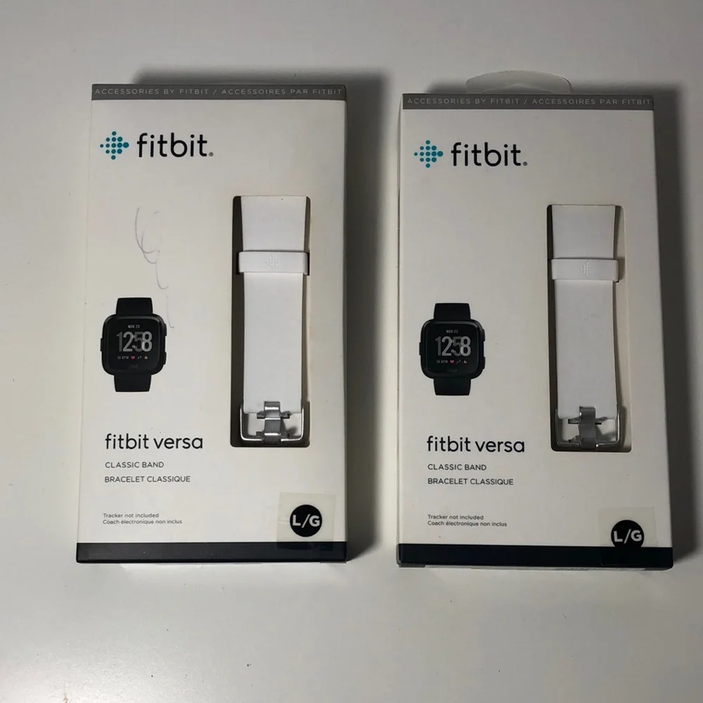 NWT Two New Unisex Fitbit Versa Classic Soft Silicone Bands in White, Size Large